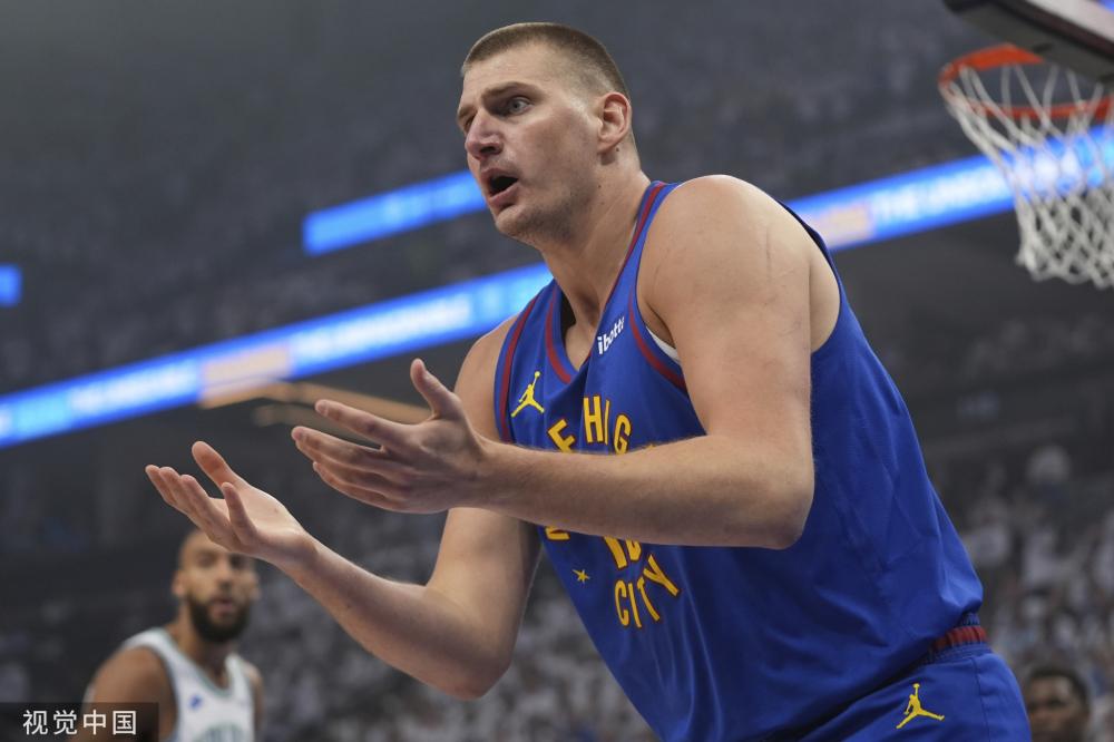 开办了一系 开办了一系